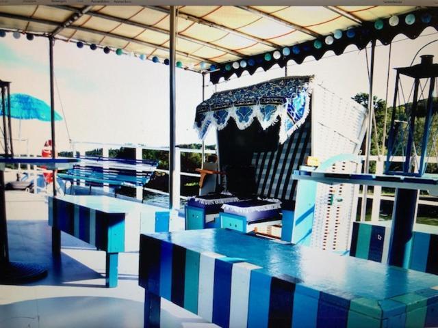 Schiff Ahoy, Hotelschiff, Hausboot, Boot, Passagierschiff シュトゥットガルト エクステリア 写真